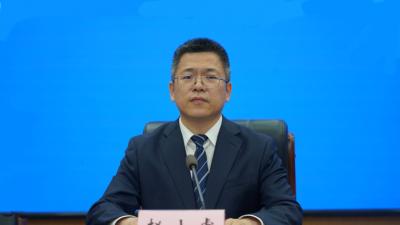 【今日要闻】赵小虎在全市“聚力建支点·夺取开门红”新闻发布会上介绍英山经济工作